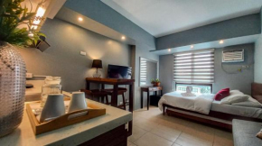 Light Room Tagaytay with Wi-Fi Netflix and Free Parking